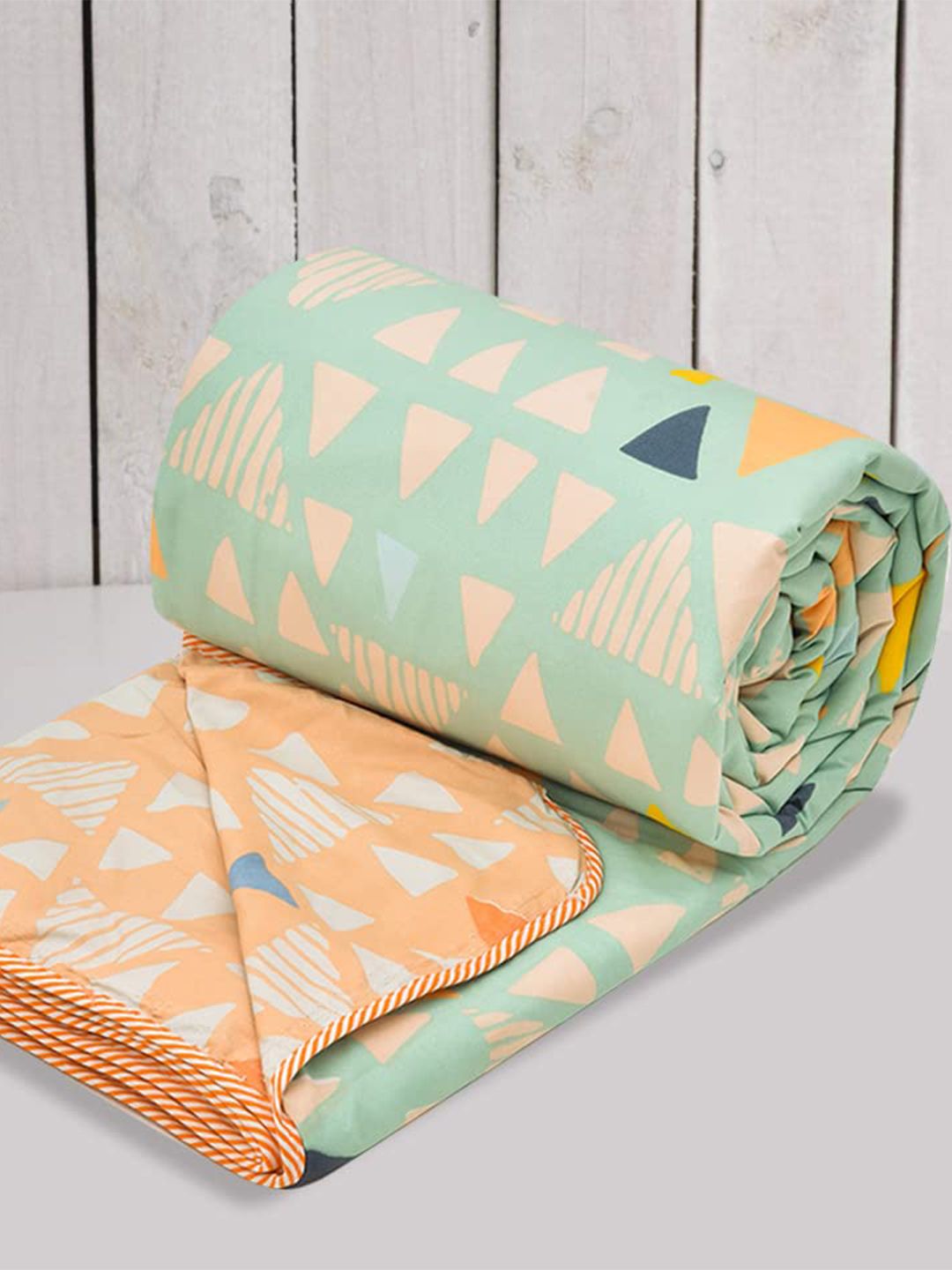 RRC Green & Orange Geometric AC Room 120 GSM Reversible Double Bed Dohar-image-38