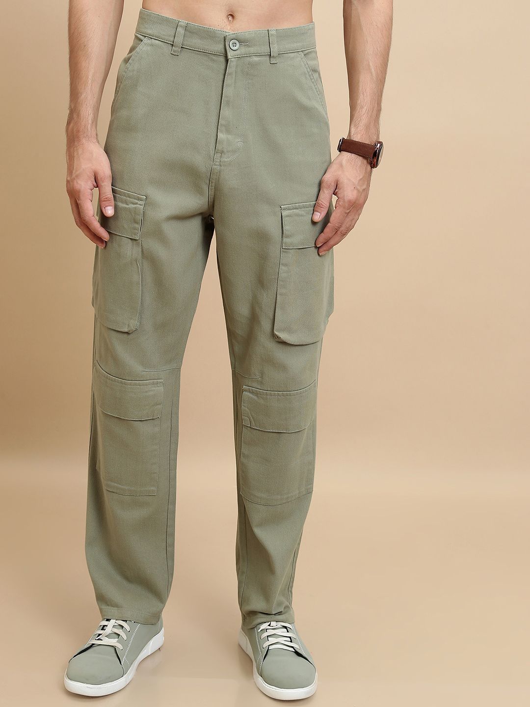 HIGHLANDER Men Olive Green Mid-Rise Cotton Cargos Trousers