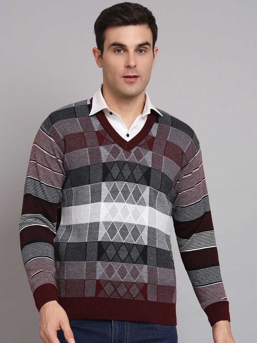 eWools Geometric Printed V-Neck Long Sleeves Wool Pullover Sweater-picture-20