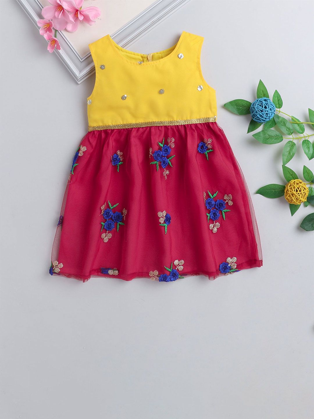 MANY FROCKS & Girls Floral Embroidered Sequined Crepe Fit & Flare Dress-picture-19