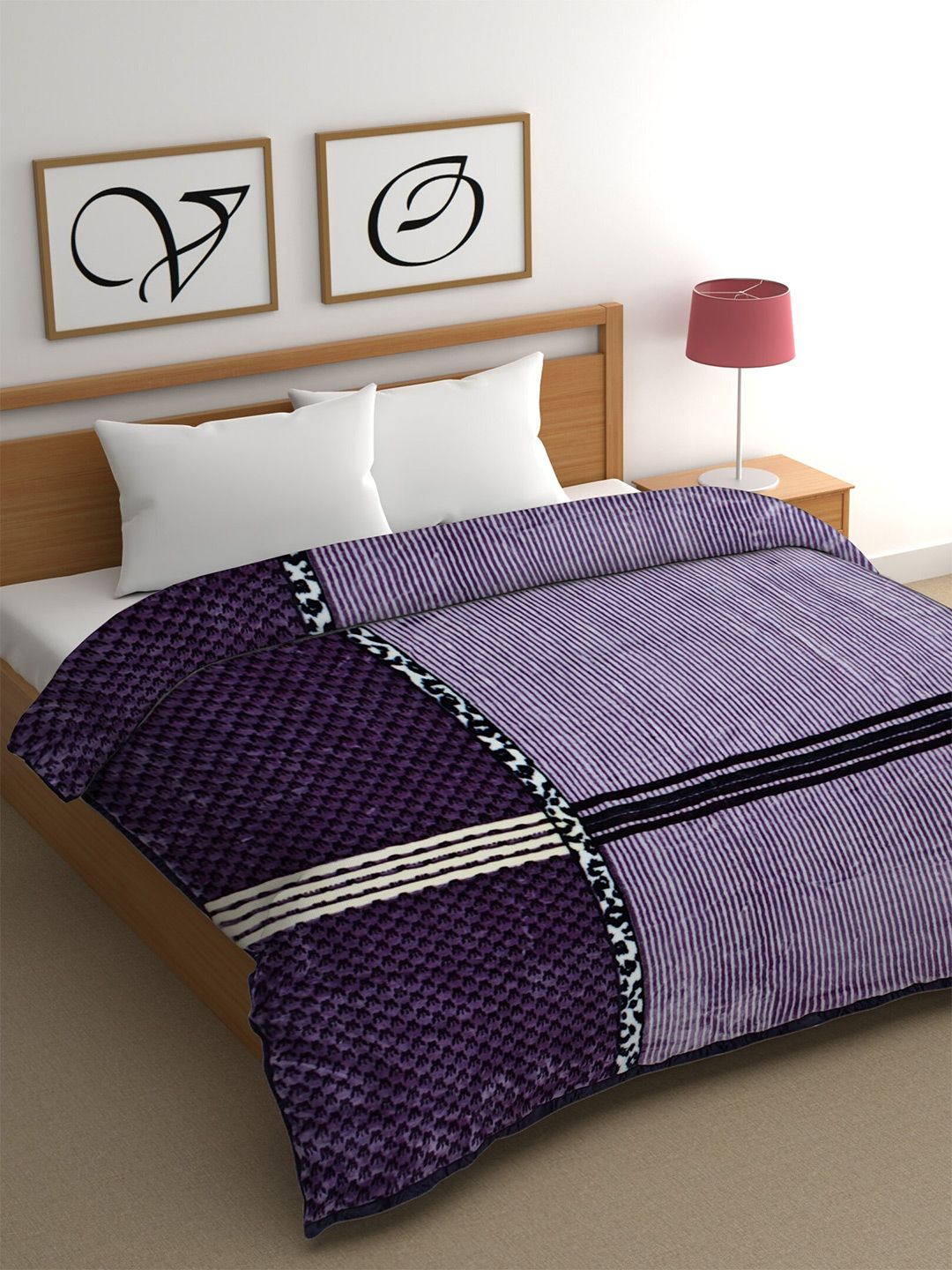 CHHAVI INDIA Purple & White Striped Heavy Winter 450 GSM Double Bed Blanket-image-3