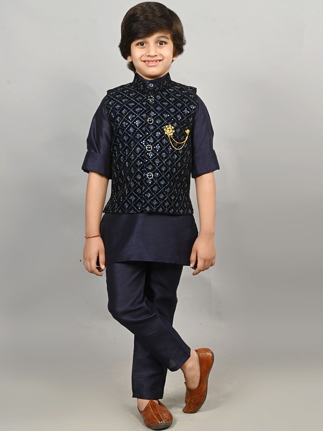 ahhaaaa Boys Mandrain Collar Kurta Pyjama & Velvet Waistcoat Set-picture-34