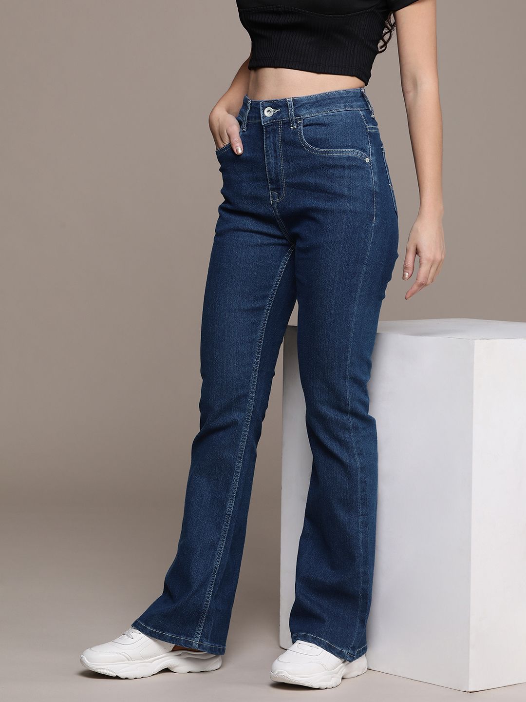 The Roadster Life Co. Women Bootcut High-Rise Light Fade Stretchable Jeans