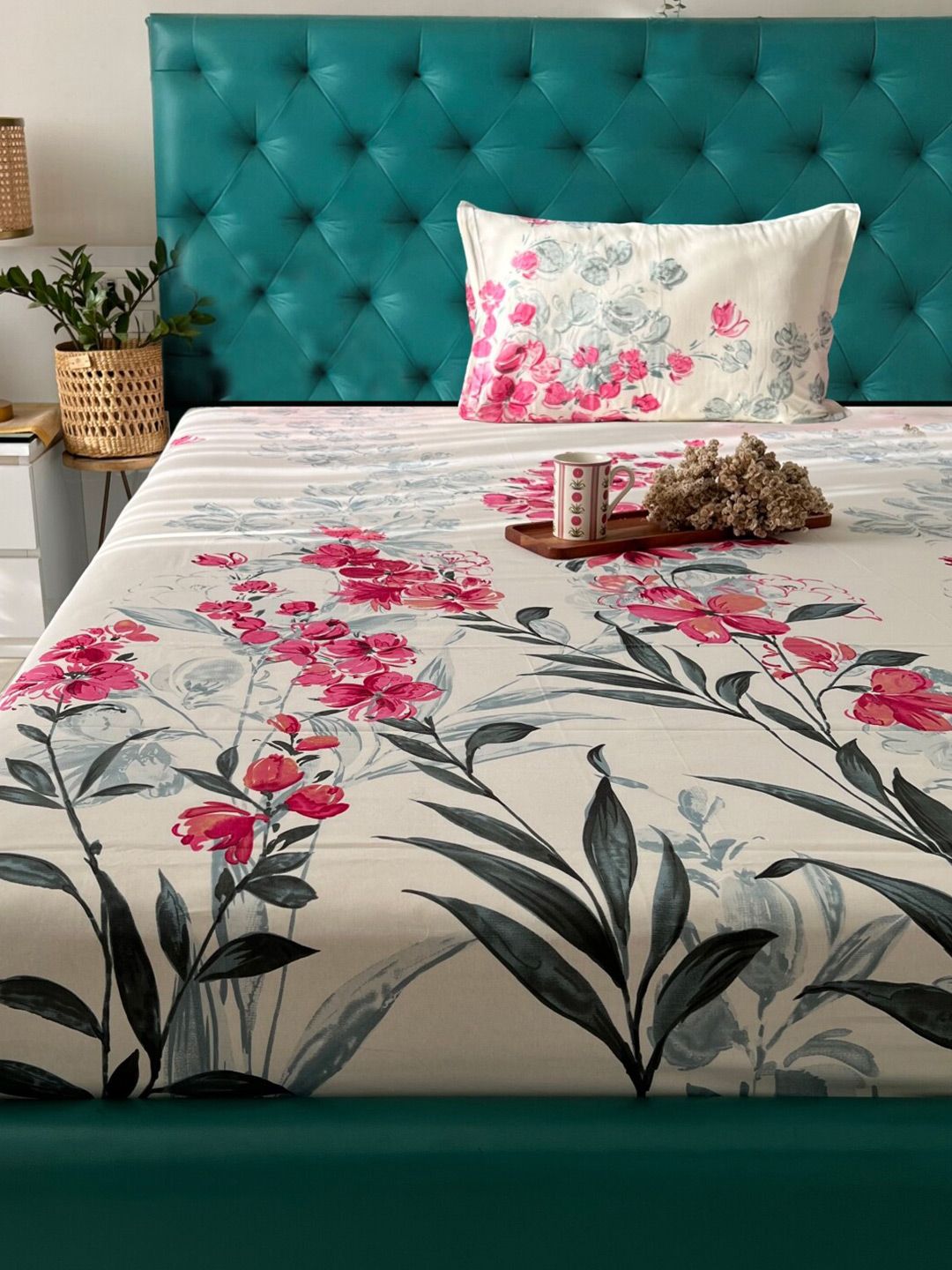 URBAN SPACE Serene Pink & Green Floral Cotton 200 TC Single Bedsheet with 1 Pillow Cover-picture-26