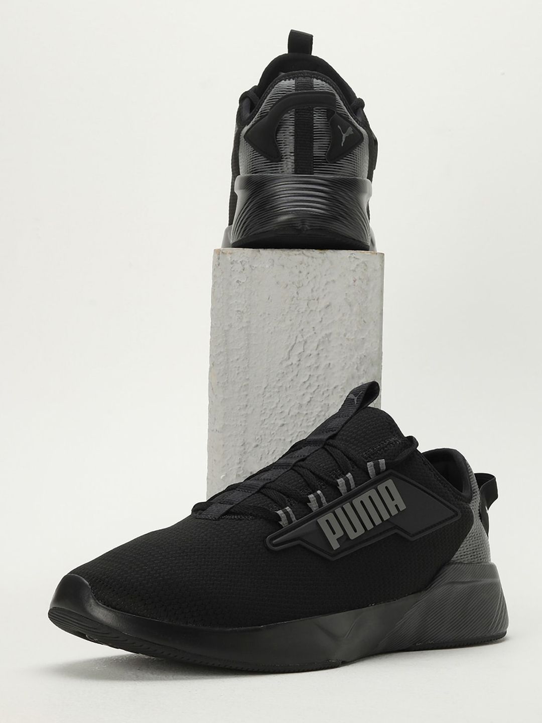 Puma retaliate outlet knit running shoes