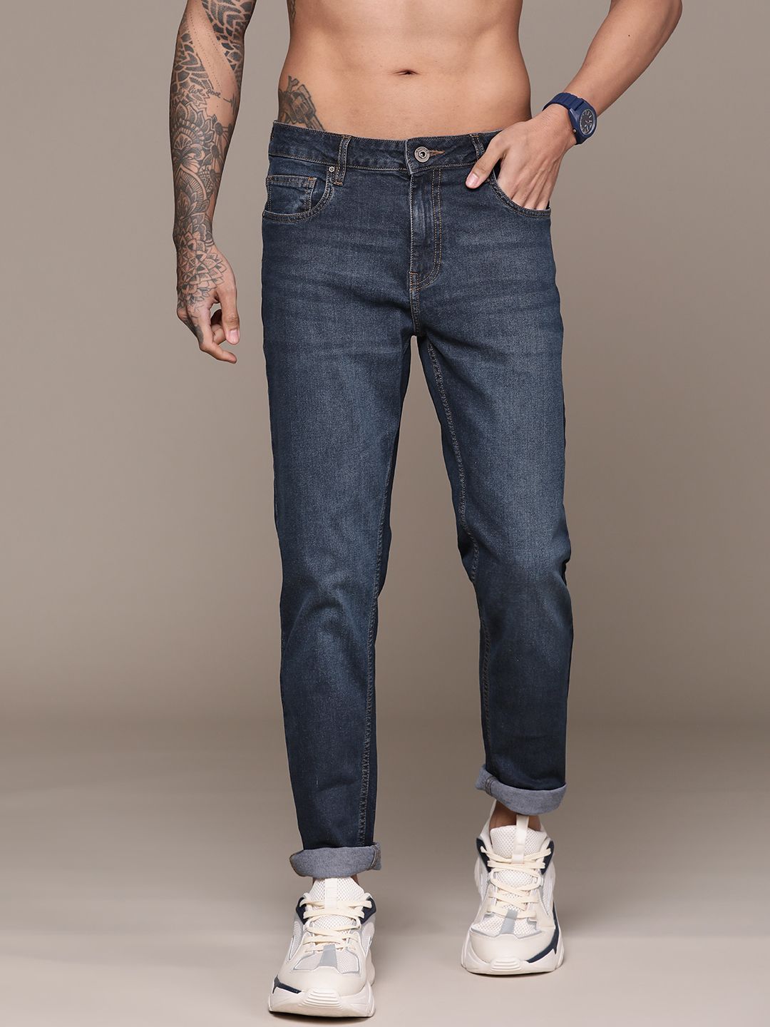 The Roadster Lifestyle Co. Men Slim Tapered Fit Jeans