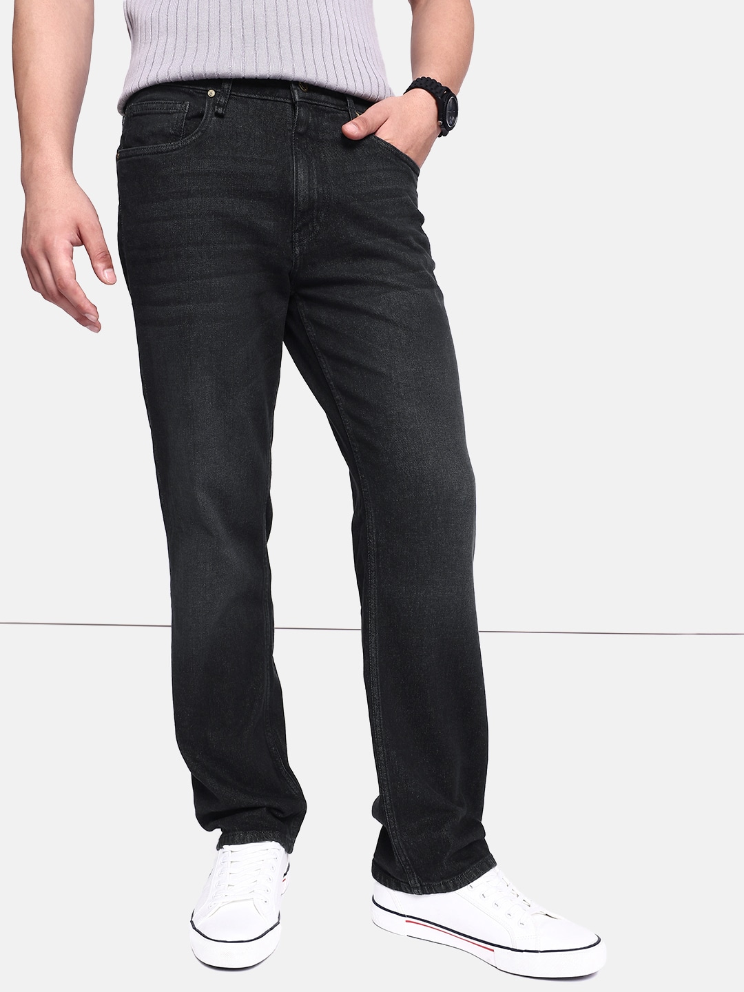 The Roadster Life Co. Men Light Fade Stretchable Jeans