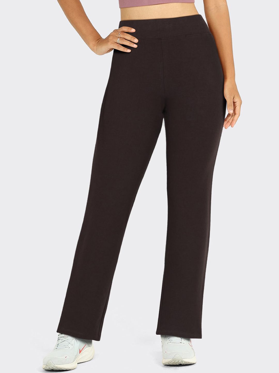 Blissclub Women Relaxed Straight Leg Straight Fit High-Rise Wrinkle Free Trousers