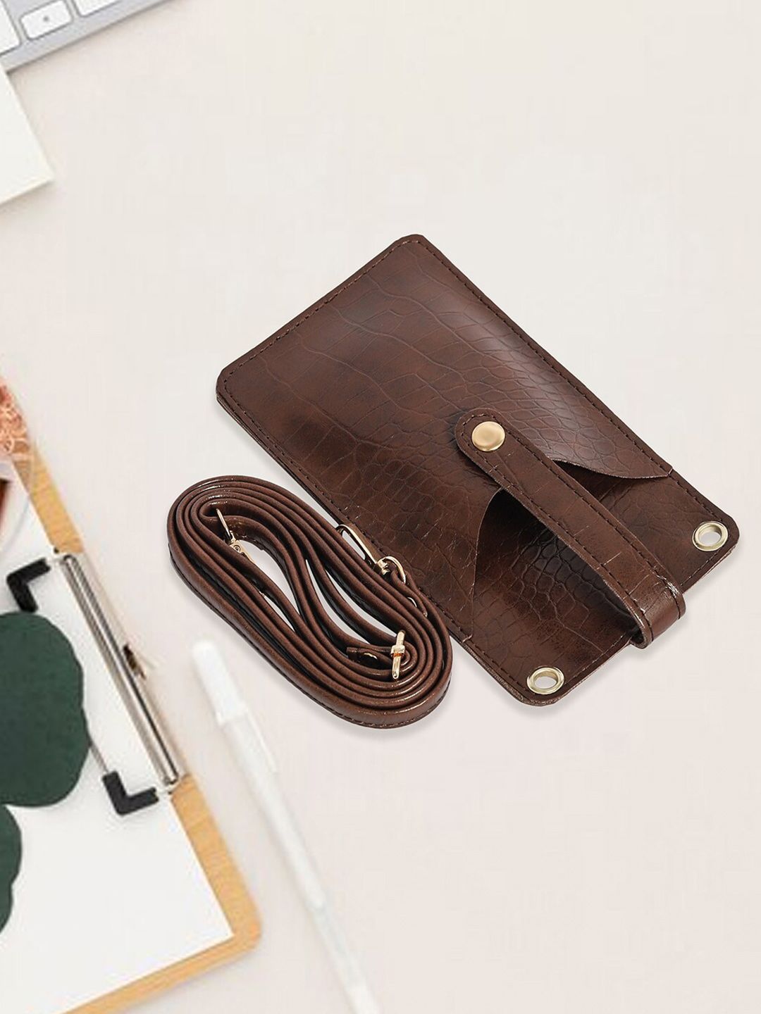 Bagsy Malone Stylish Mobile Pouch-picture-29