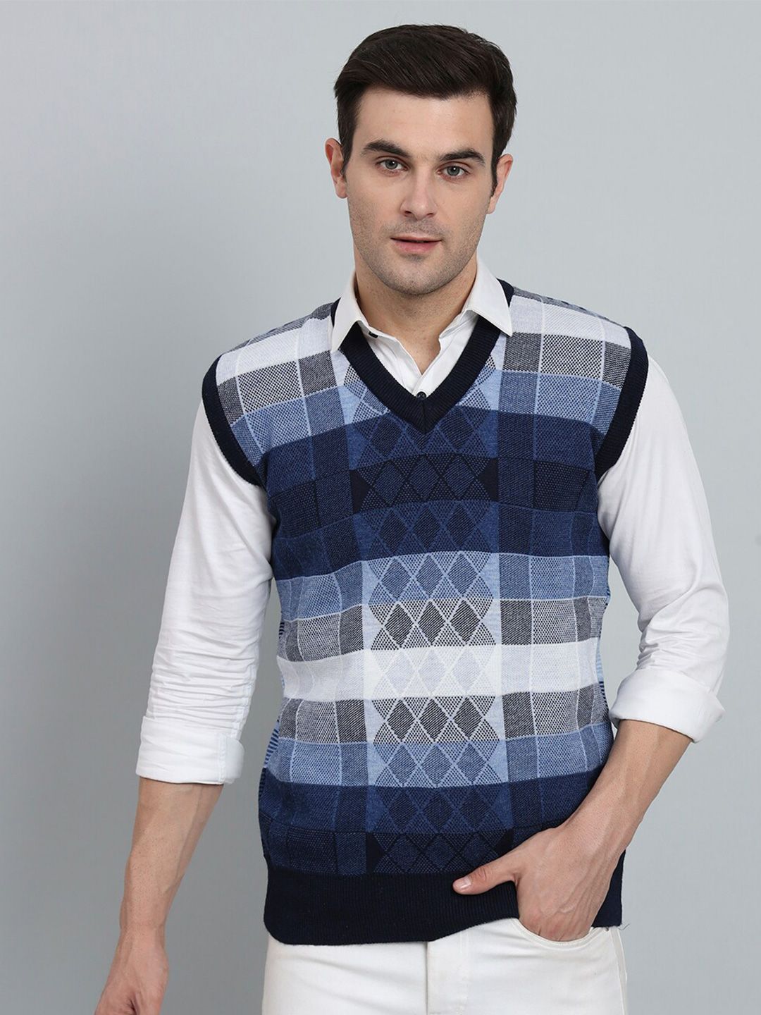 eWools Geometric Self Design V-Neck Woollen Sweater Vest-picture-21
