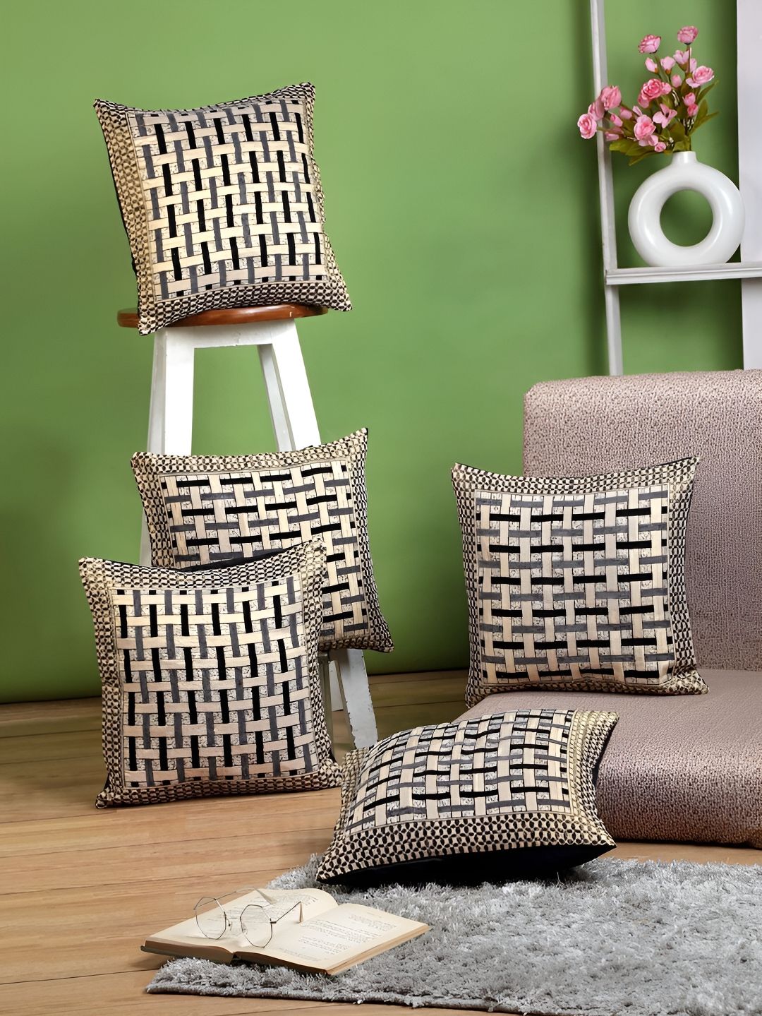 ERIC LONDON Grey & Gold 5 Pieces Geometric Square Cushion Covers-picture-48