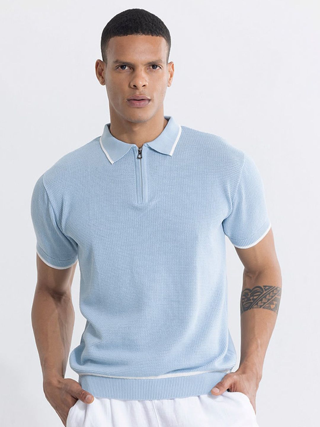 Snitch Blue Self Design Slim Fit Pure Cotton T-shirt