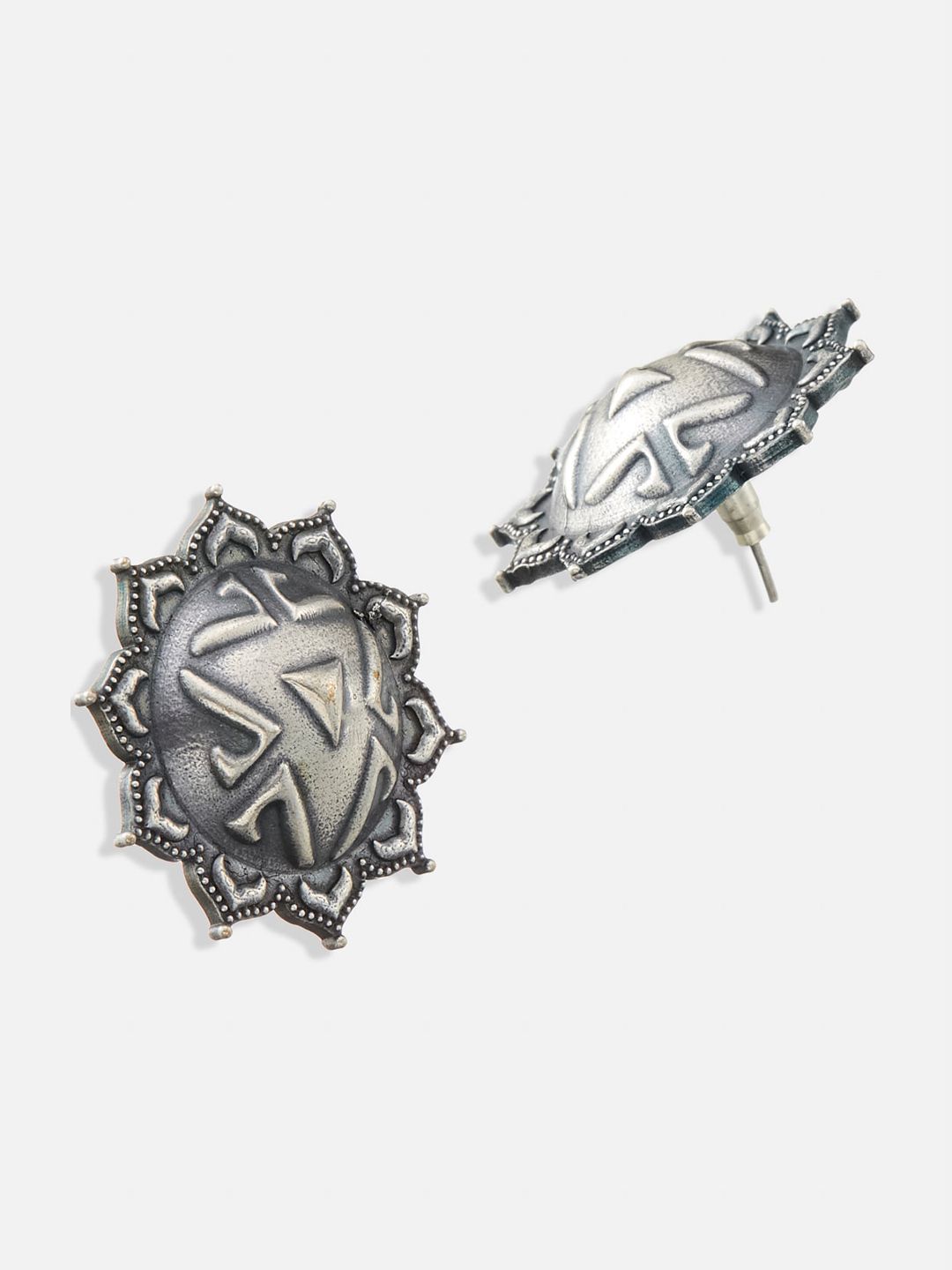 ATIBELLE Set of 2 Silver-Plated Studs Earrings