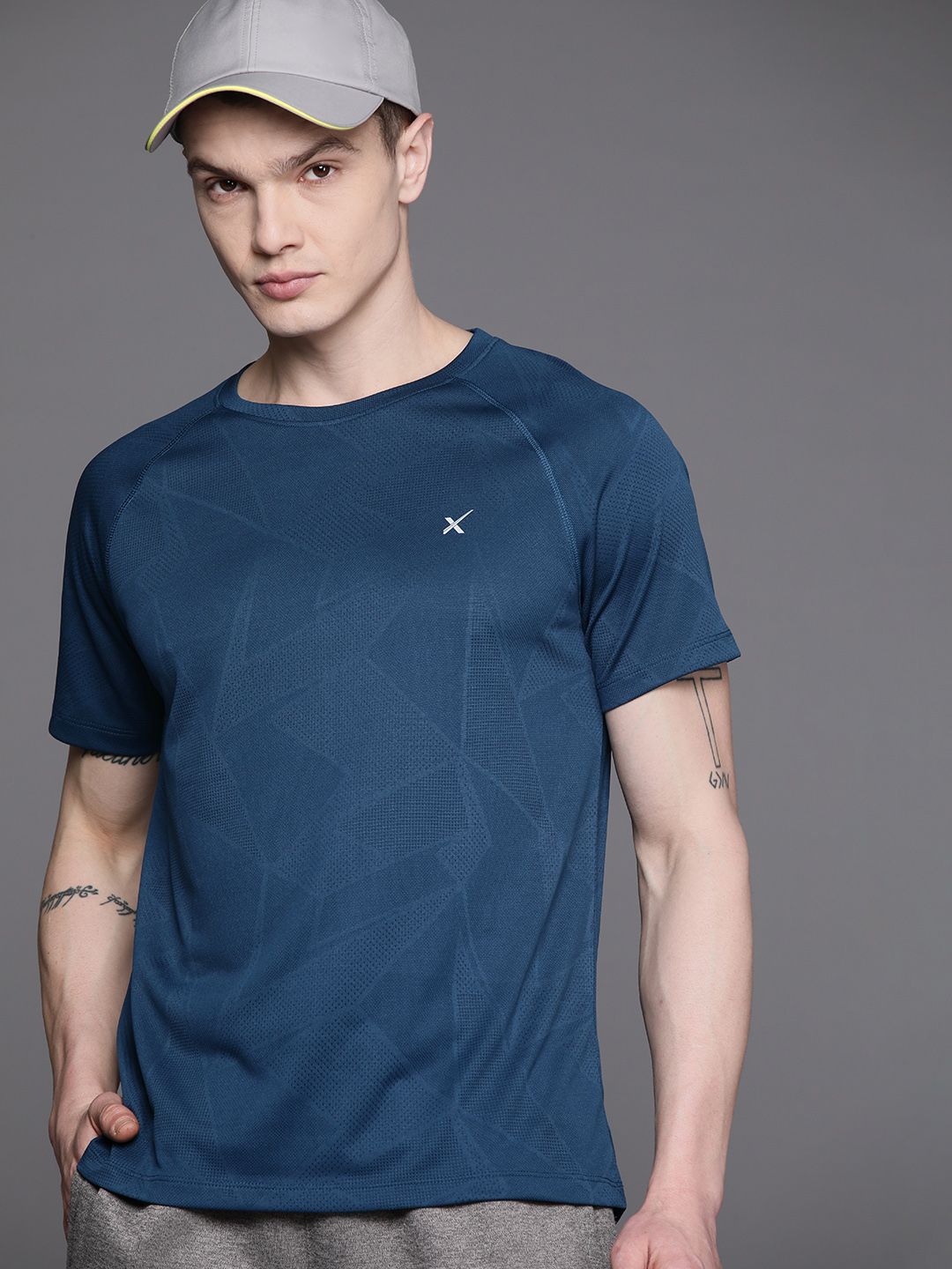 HRX by Hrithik Roshan Men Raglan Sleeves Rapid-Dry Sports T-shirt-picture-19