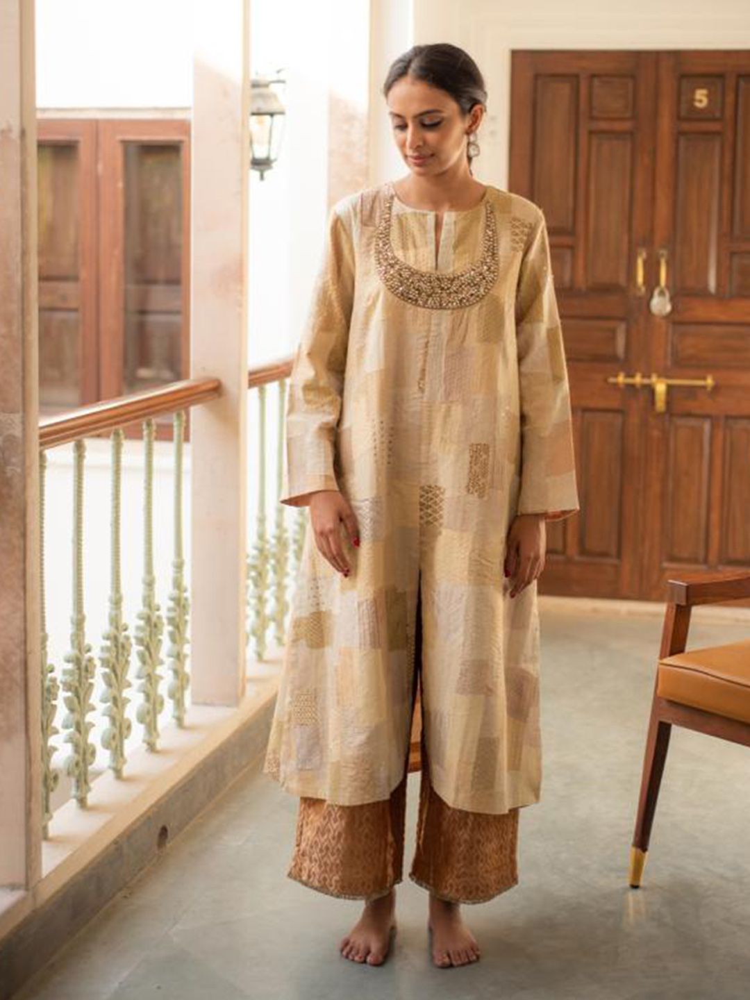 PriyankaRaajiv Geometric Printed Pure Silk Straight Kurta With Palazzo-image-1