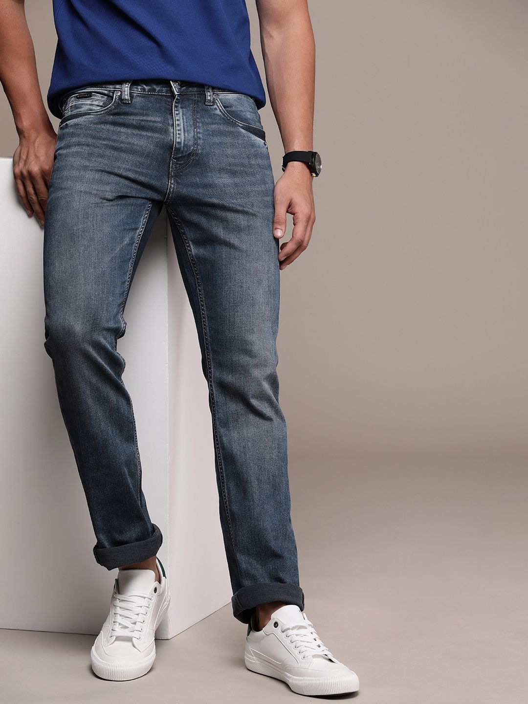 Nautica Men Mid Rise Straight Fit Heavy Fade Stretchable Jeans-picture-31