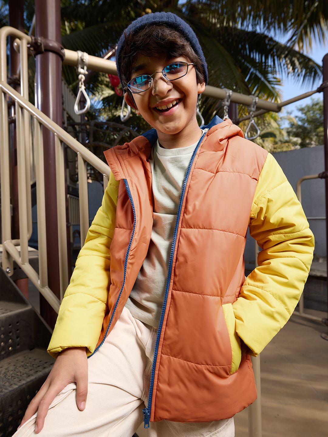The Souled Store Boys Colourblocked Hooded Lightweight Puffer Jacket-image-15