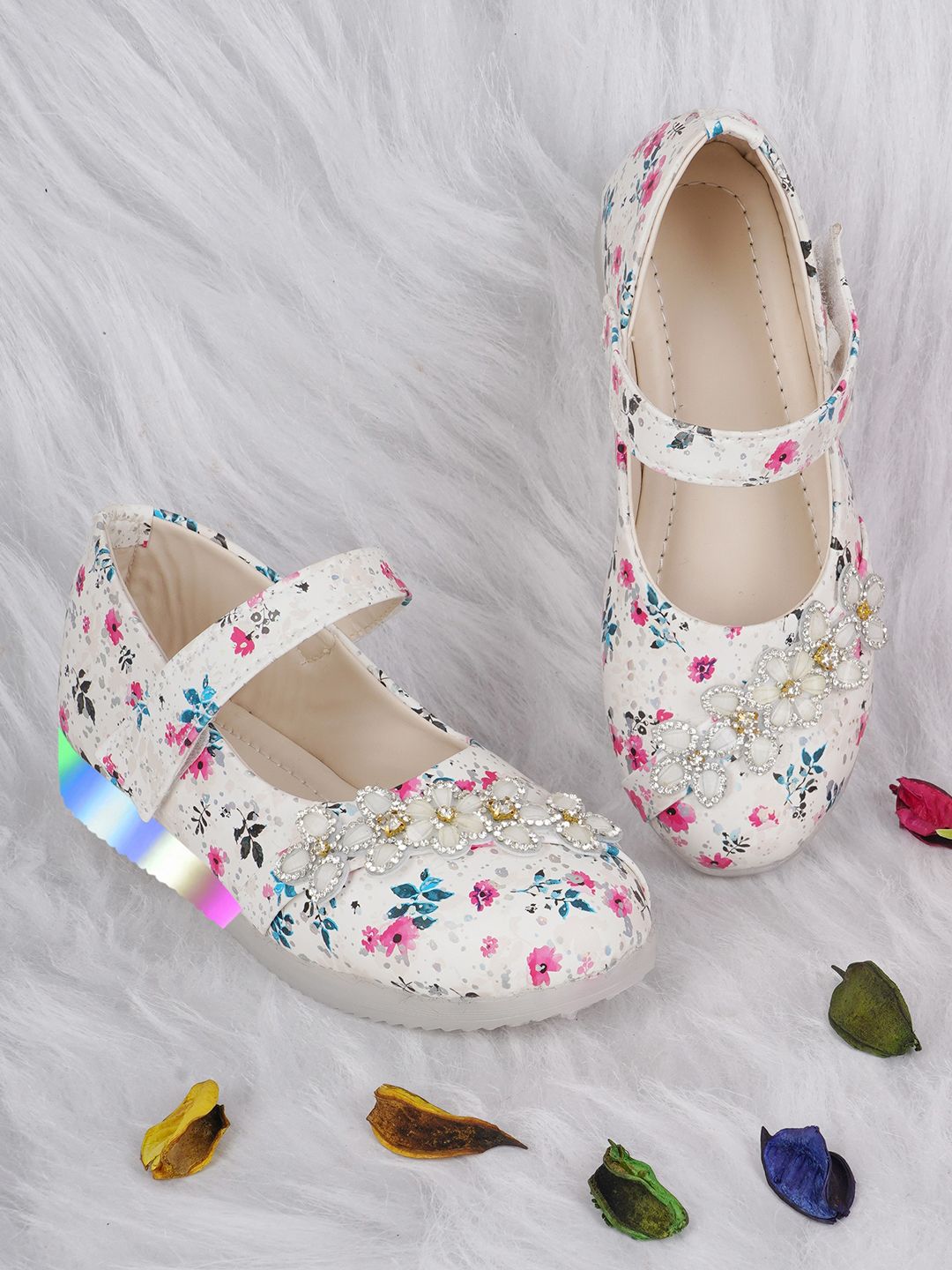 BAESD Girls White Printed Party Ballerinas with Laser Cuts Flats-picture-30