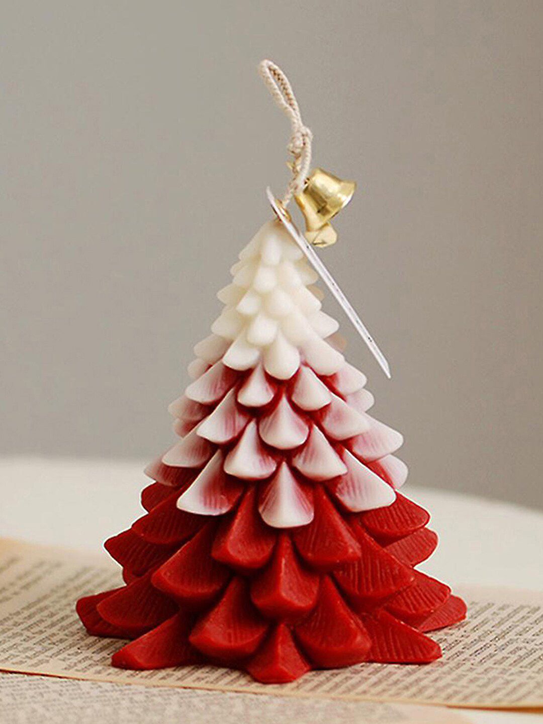 Aromatic Fables Red & White Christmas Tree Candles-picture-14