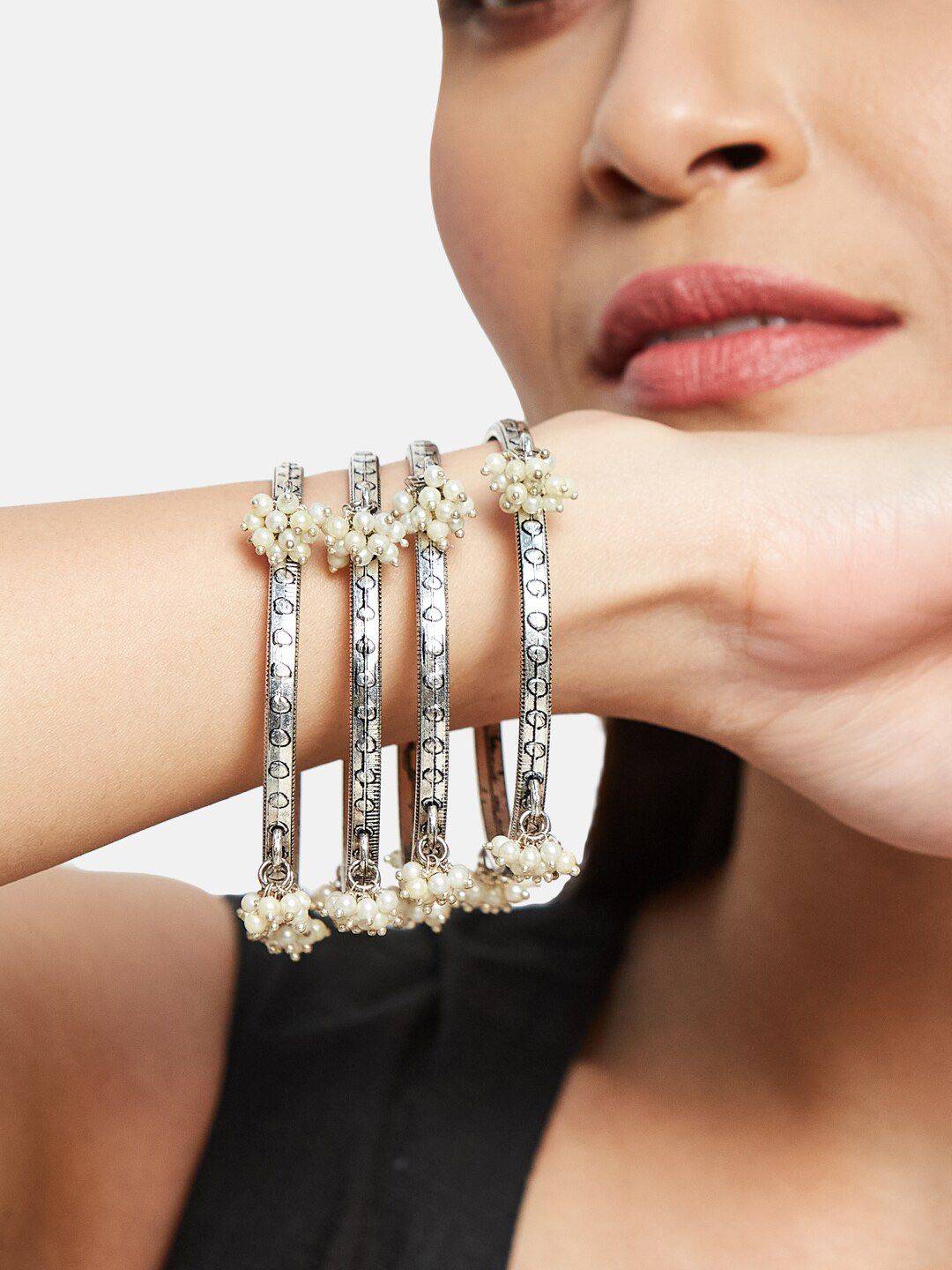 ATIBELLE Set of 4 Silver Plated Pearl-Beaded & Stone Studded Jewellery Set