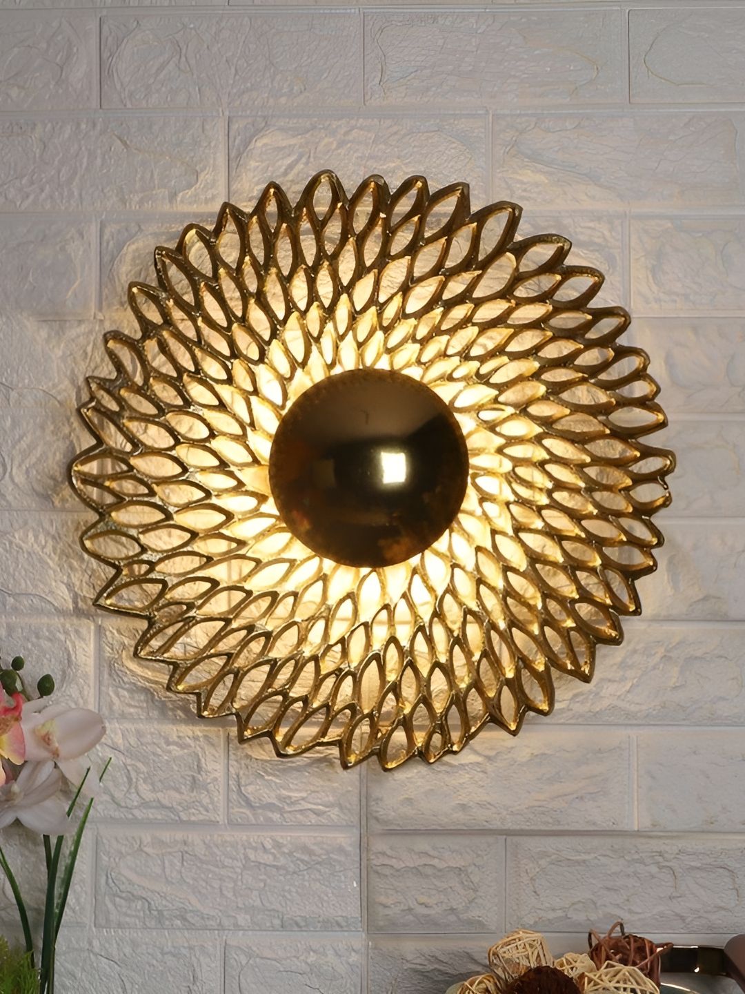 ELIANTE Gold-Toned& Brown Iron Contemporary Spherical Wall Lamp-image-27
