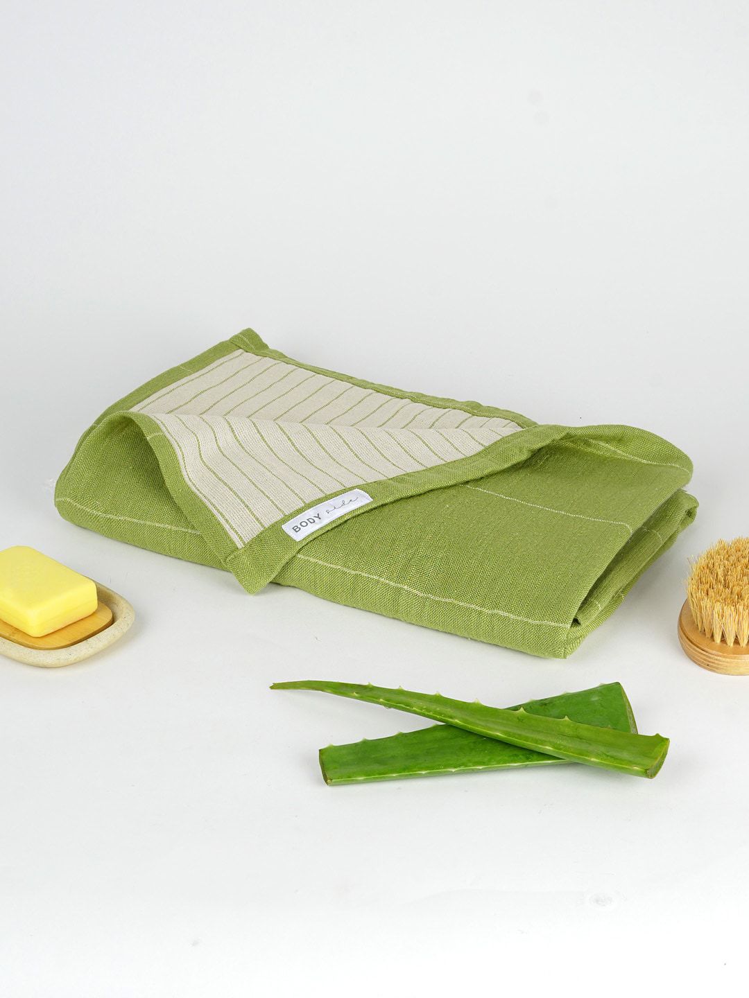 Doctor Towels 300 GSM Aloe Vera Double Cloth Bath Towel-image-24
