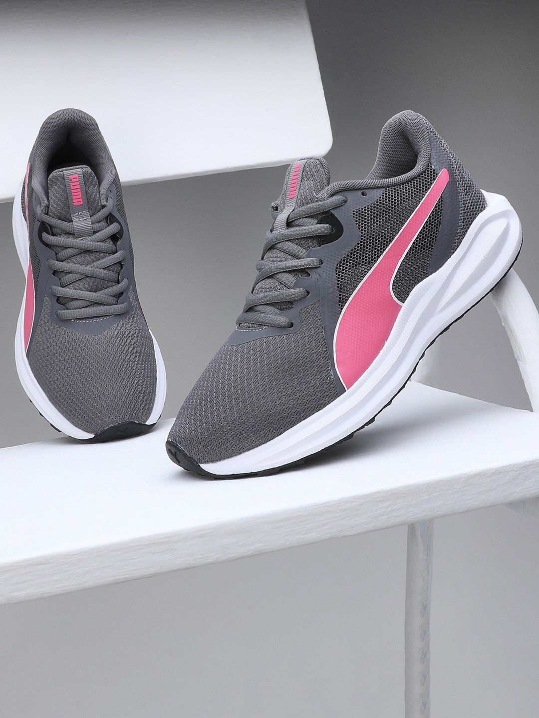 Puma Kids Twitch Runner Youth Running Shoes-picture-34