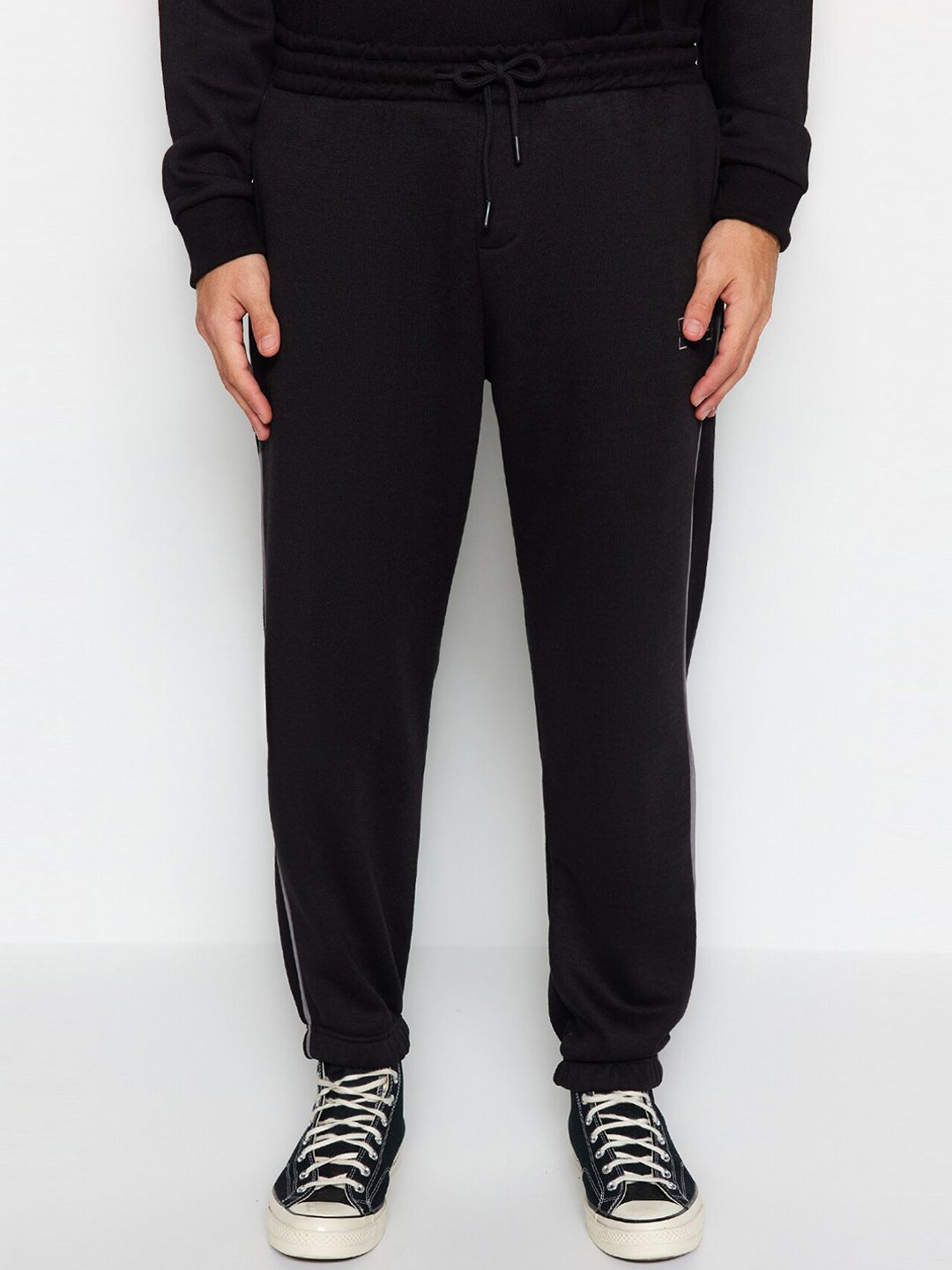 Trendyol Men Mid-Rise Tracksuits-picture-15