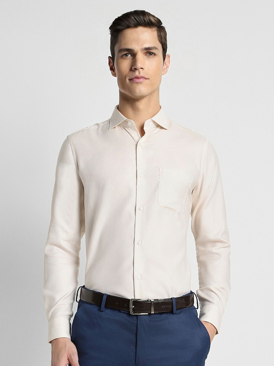 Peter England Elite Slim Fit Spread Collar Pure Cotton Formal Shirt-picture-27