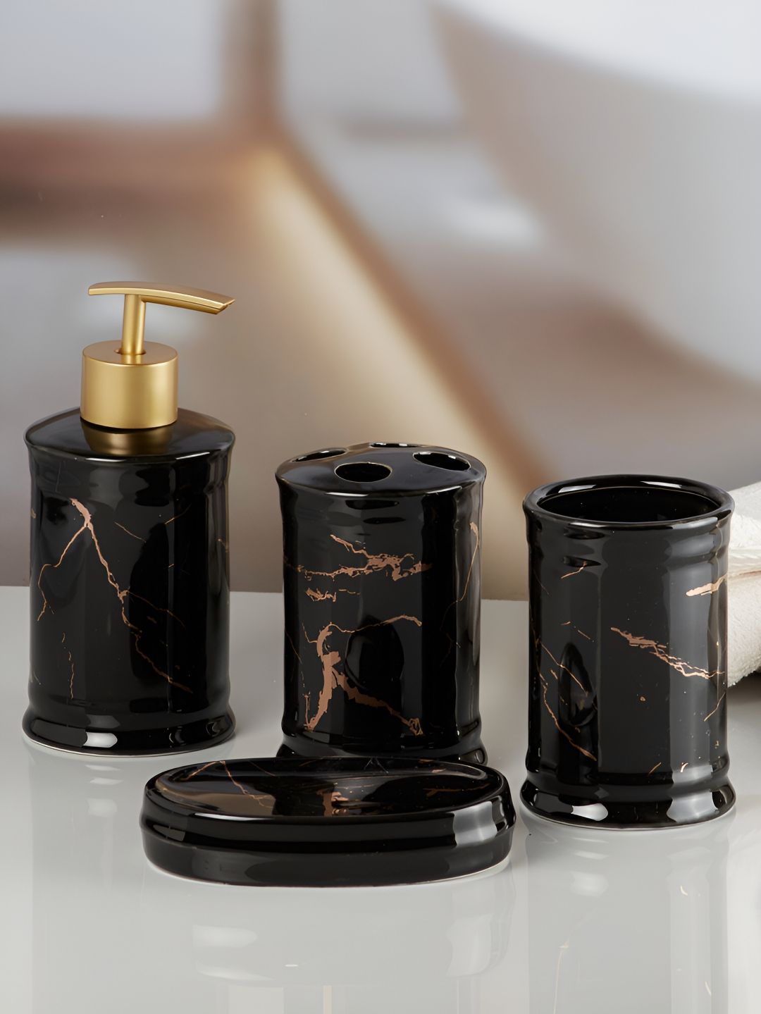 Kookee Black 4 piece Abstract Ceramic Bath Accessories Set-picture-22