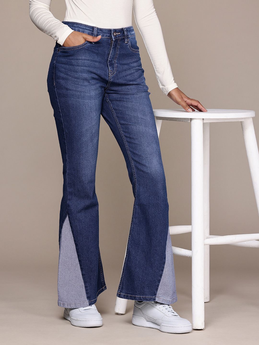 The Roadster Life Co. Women Skinny Flared Fit Light Fade Stretchable Jeans-picture-38