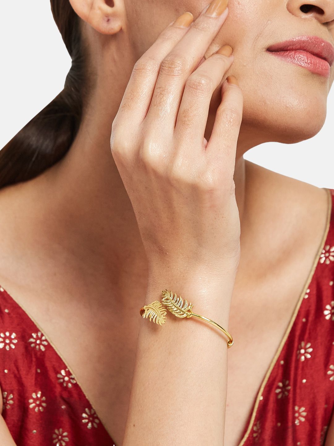 ATIBELLE Set Of 2 Gold-Plated Stone Studded Leaf & Circular Shaped Bracelet With Earrings