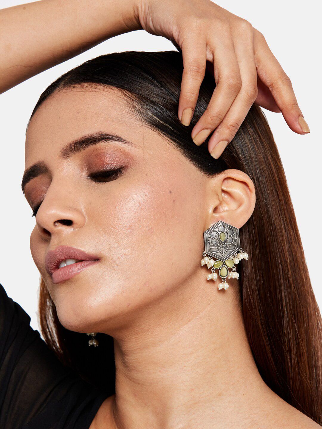 ATIBELLE Silver-Plated Stone Studded & Beaded Jewellery Set