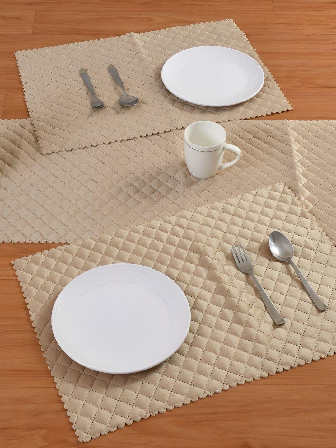 HOMADORN Beige 7 Pieces Geometric Velvet Table Runner With Placemats-image-10