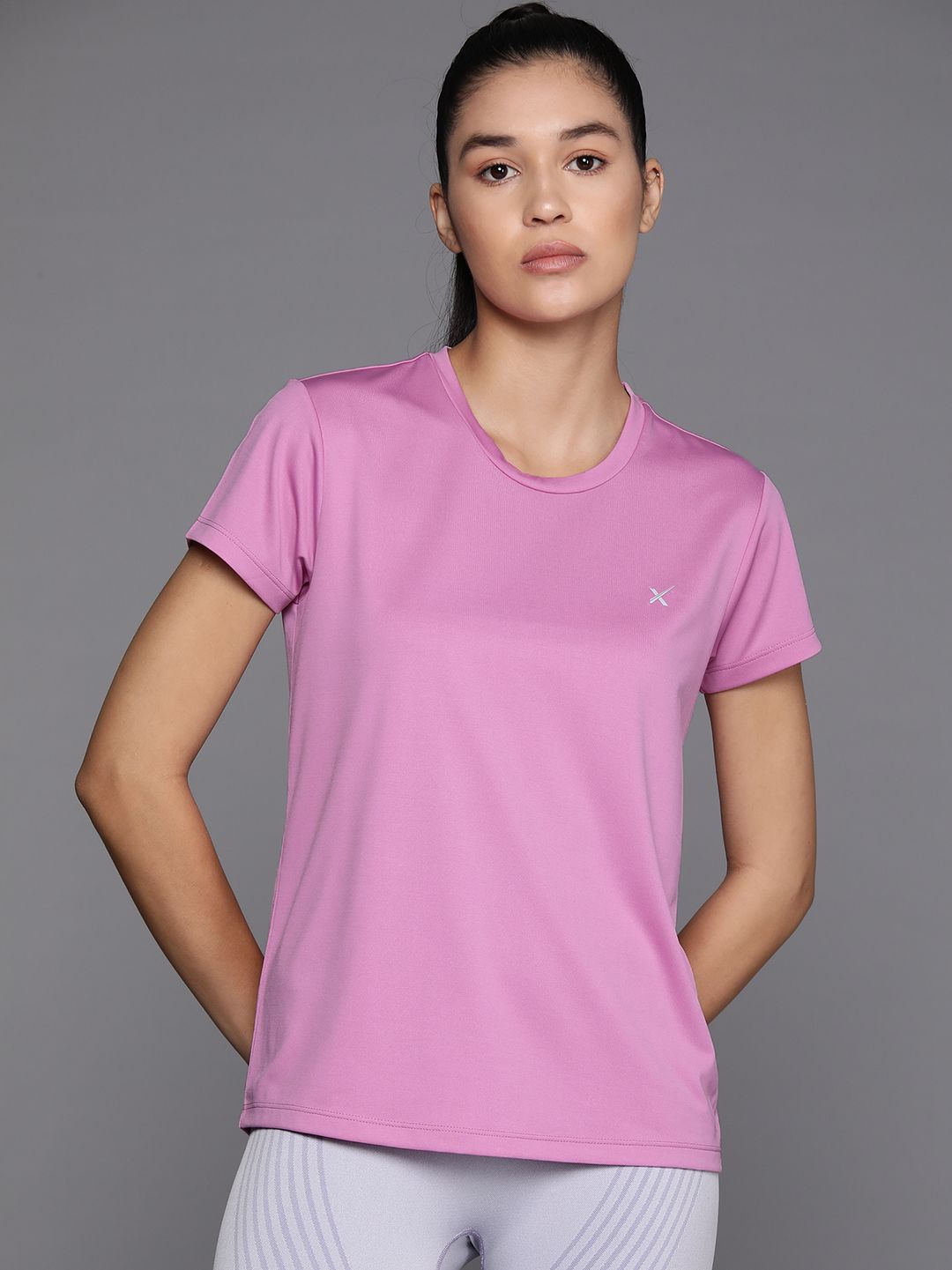 HRX by Hrithik Roshan Reflective Elements Detailed Rapid-Dry Training T-shirt-picture-49