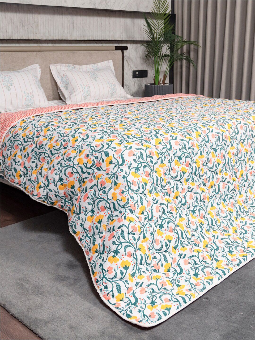 URBAN SPACE Green Floral Microfiber Heavy Winter 400 GSM Reversible Single Bed Comforter-image-27