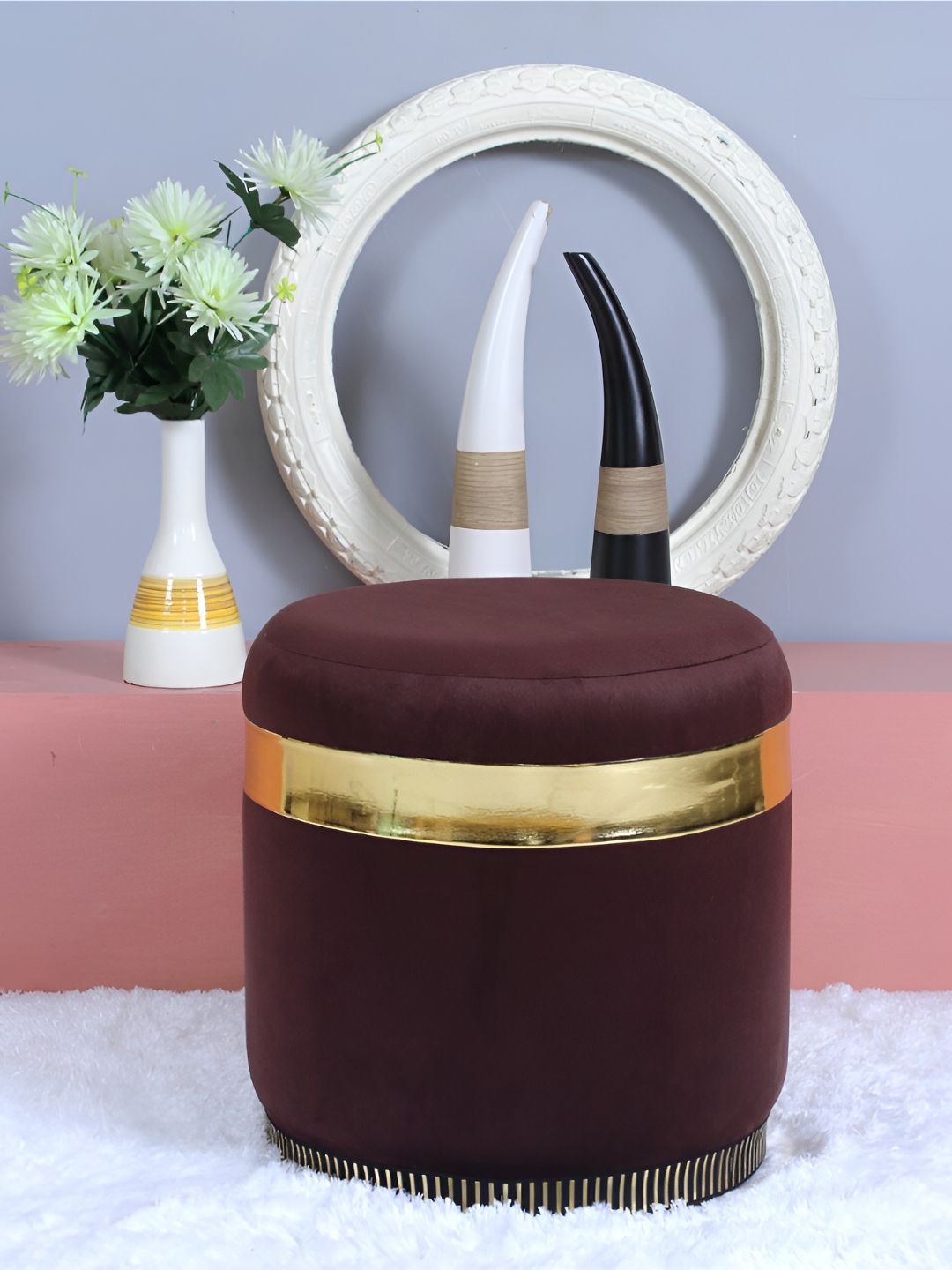 Shadowkart Coffee Brown Tufted Velvet Wooden Framed Cylindrical Ottoman-picture-26