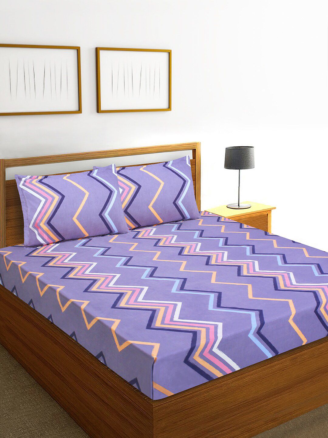 Aura Blue & White Geometric Printed 144 TC Queen Bedsheet with 2 Pillow Covers-picture-24