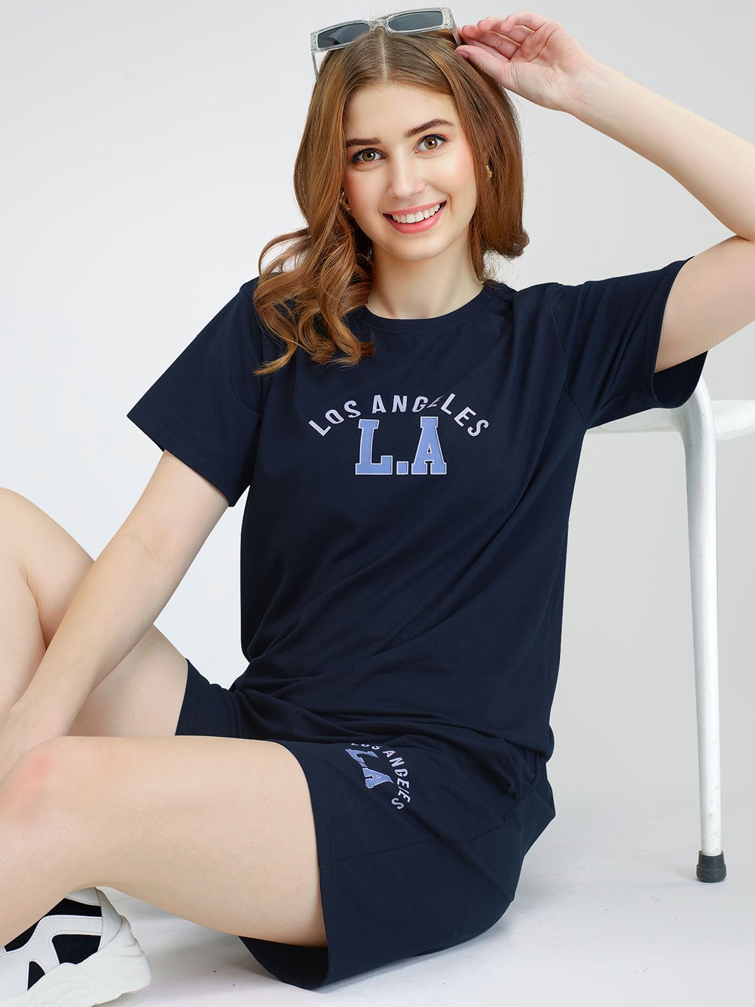 ZEYO Typography Printed T-Shirt With Shorts