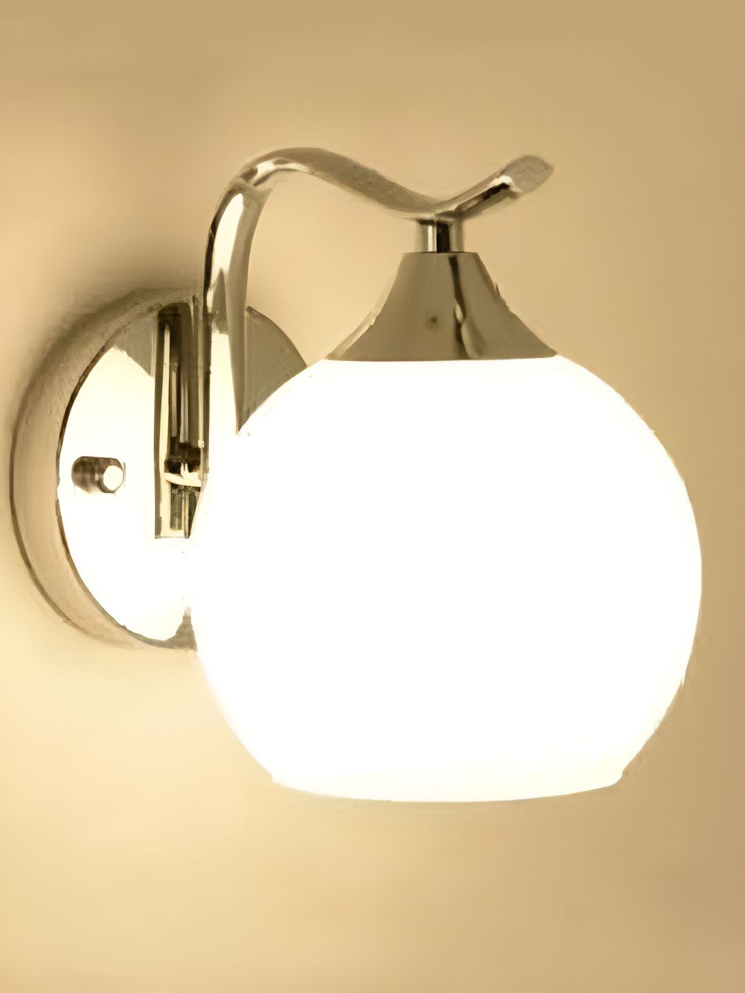 Cruv  White & Silver-Toned Spherical Shaped Metal Contemporary Wall Lamp-picture-45