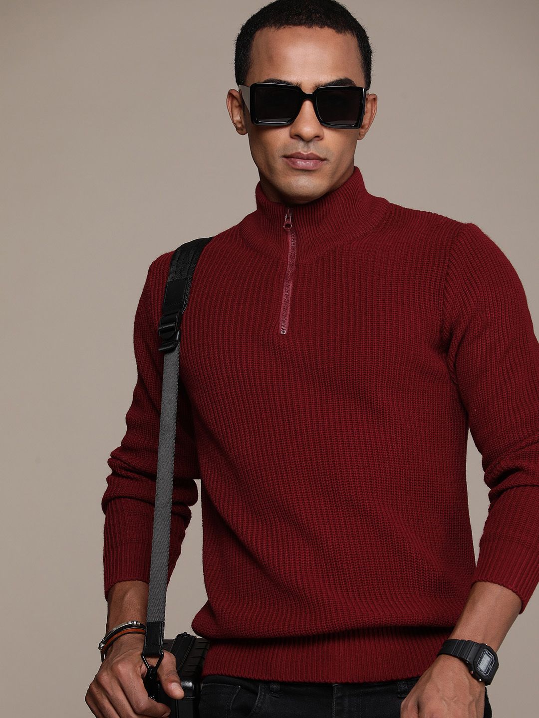 Roadster Men Pullover Sweater with Zip Detail