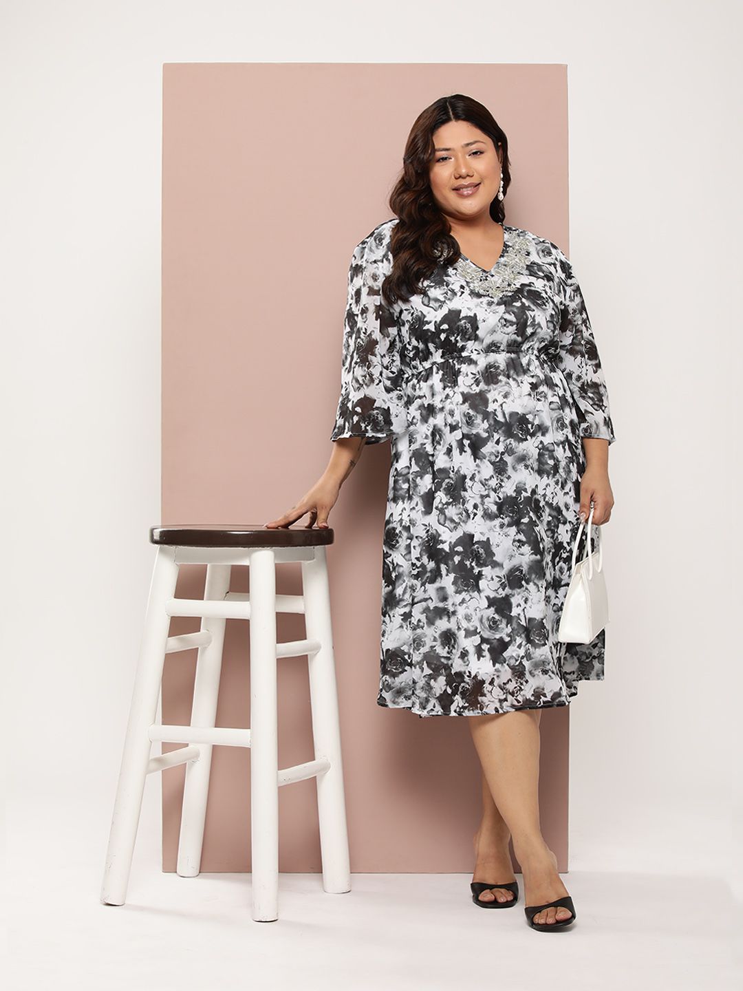 Sztori Plus Size Floral Print A-Line Midi Dress-picture-28