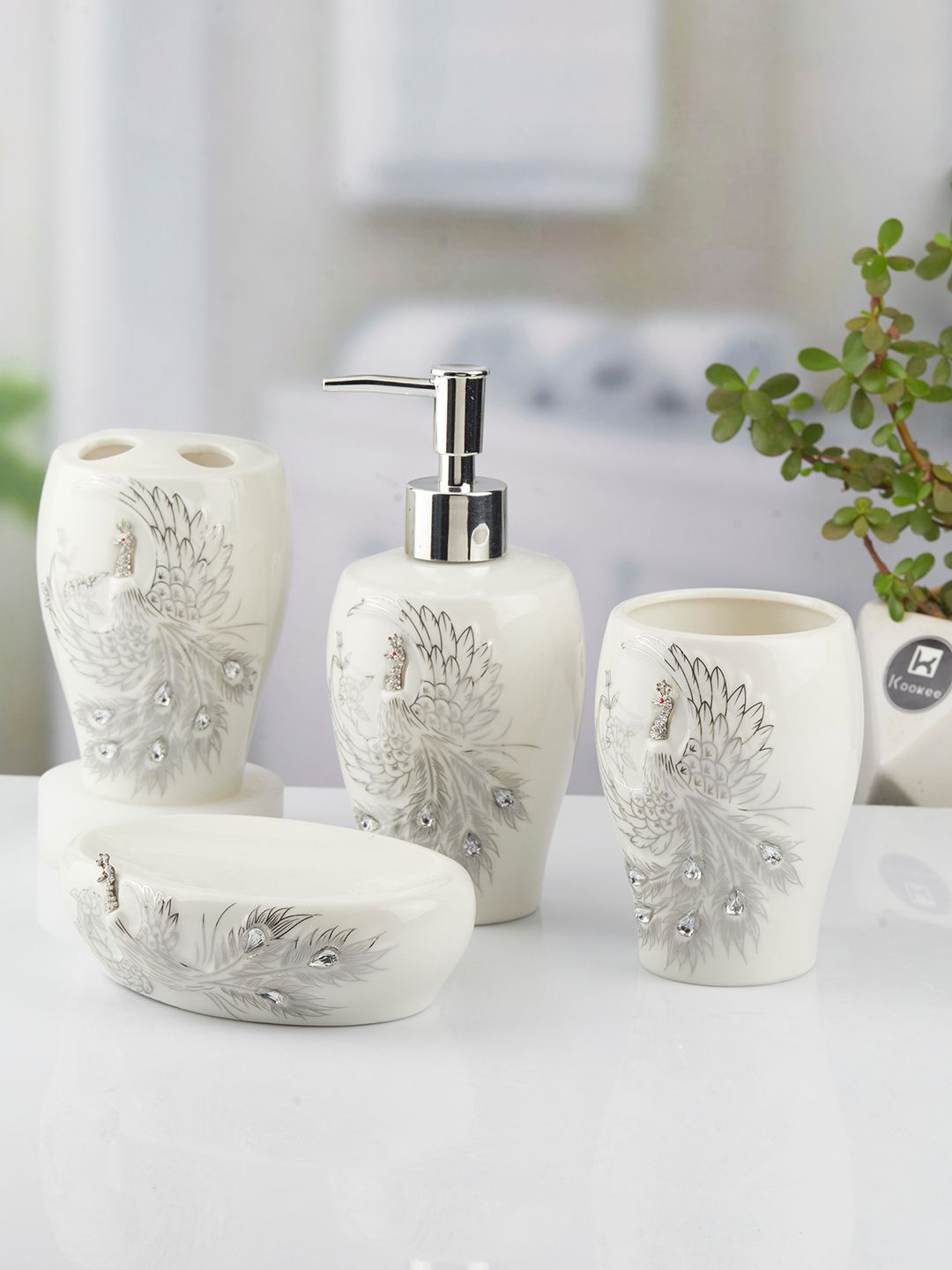 Kookee White & Black 4 Pieces Abstract Ceramic Bath Accessories Set-picture-28