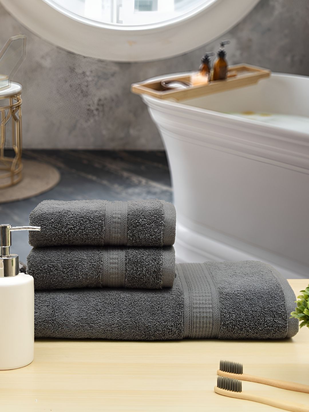 Aura Set of 3 Solid Cotton 550 GSM Towel Set-picture-12