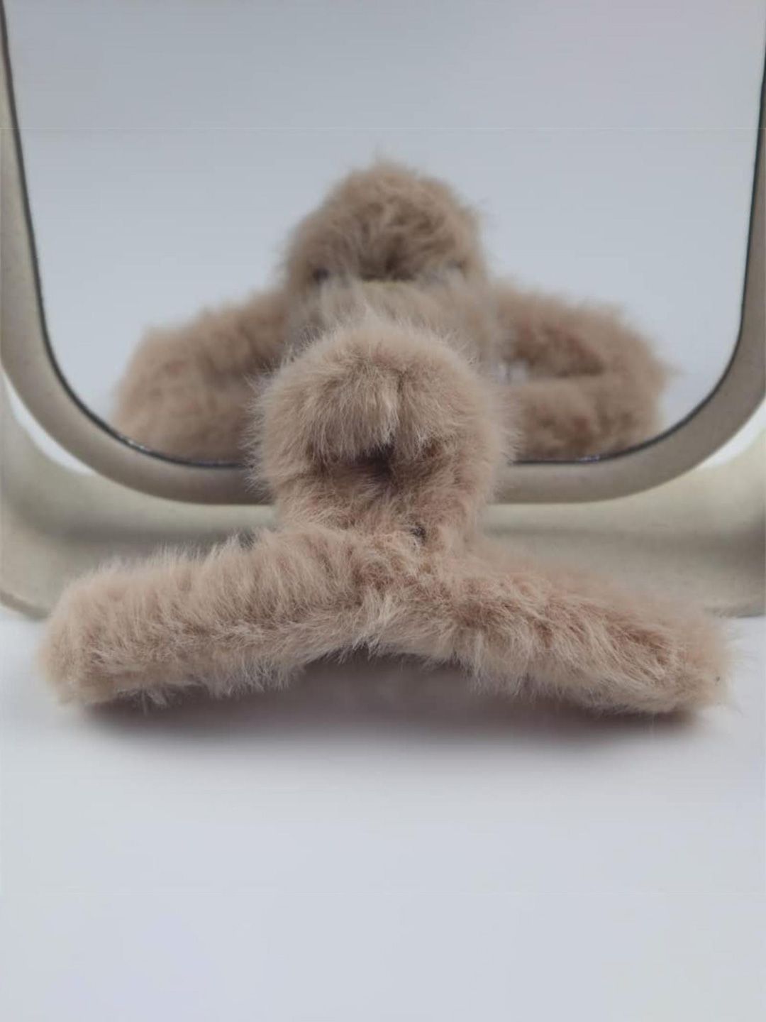 DN Creation Women Assorted Set of 3 Fur Fleece Claw Clip-image-38