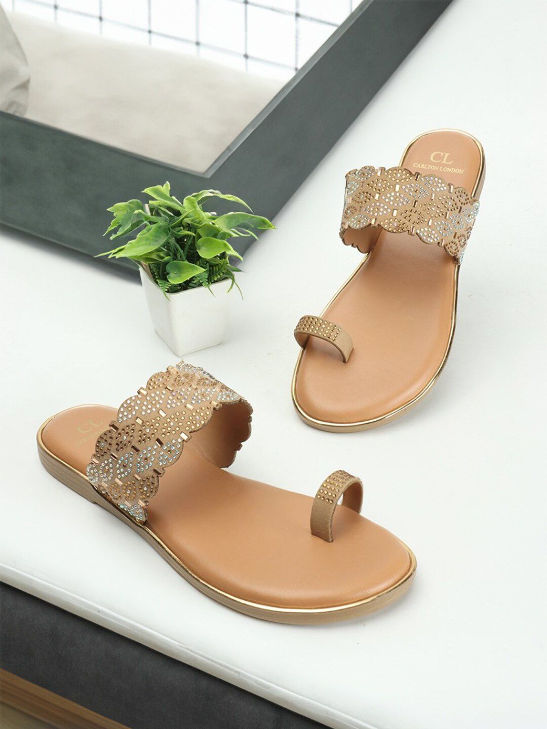 Carlton London Embellished One Toe Flats-picture-21