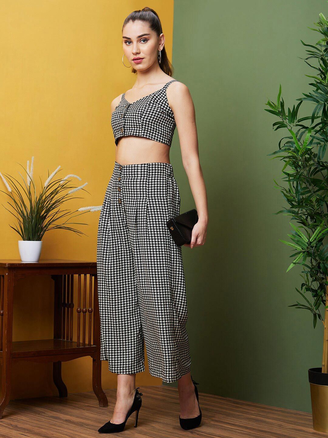 Globus Printed Shoulder Straps Casual Co-Ord Set-picture-38