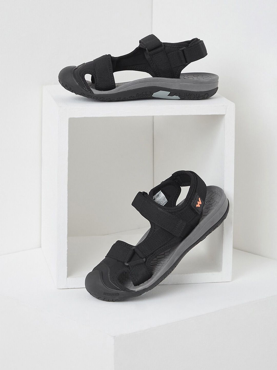 Wildcraft Men Textured Lightweight Sports Sandals-image-4