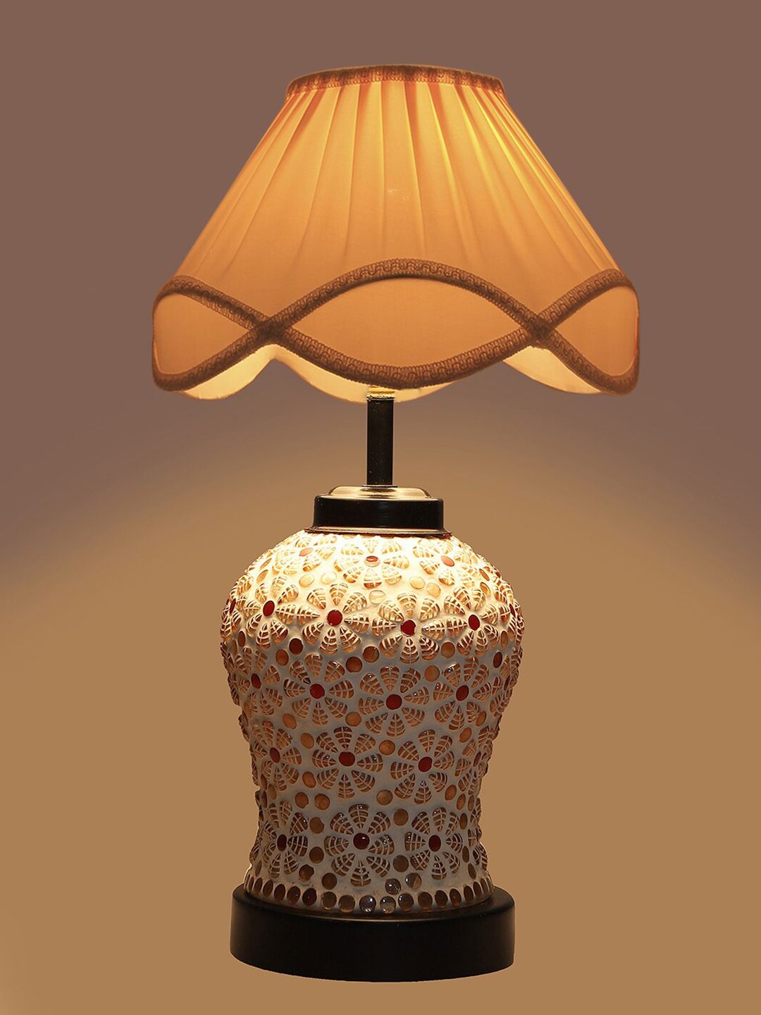 Devansh Off White & Black Textured Frustum Table Lamps-image-43