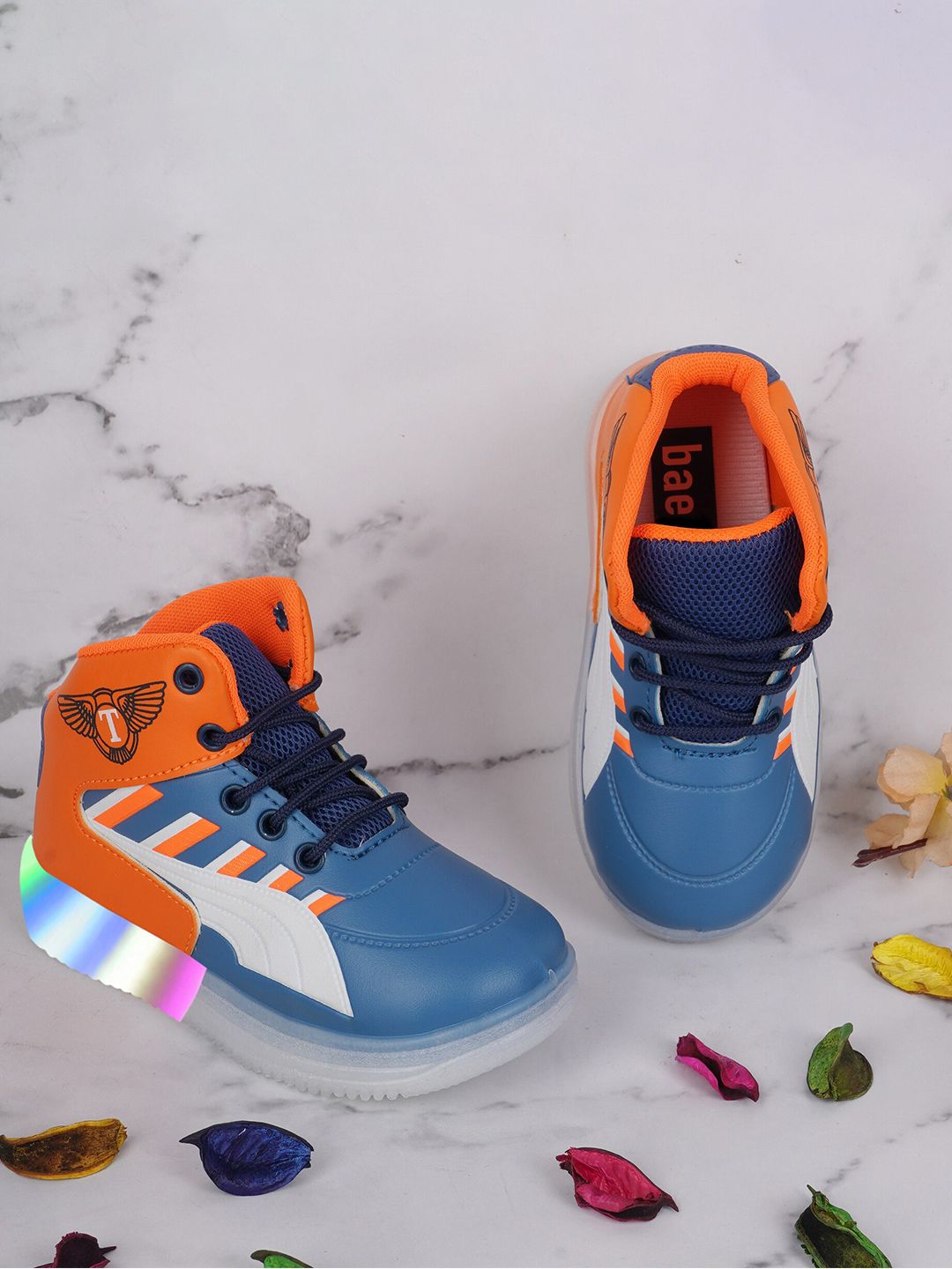 BAESD Kids Colourblocked Comfort Insole Lightweight LED Sneakers-picture-42